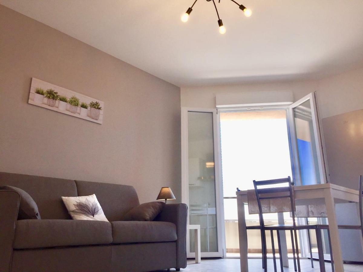 Le Domus Modern Apartments Cagliari Su Forti المظهر الخارجي الصورة