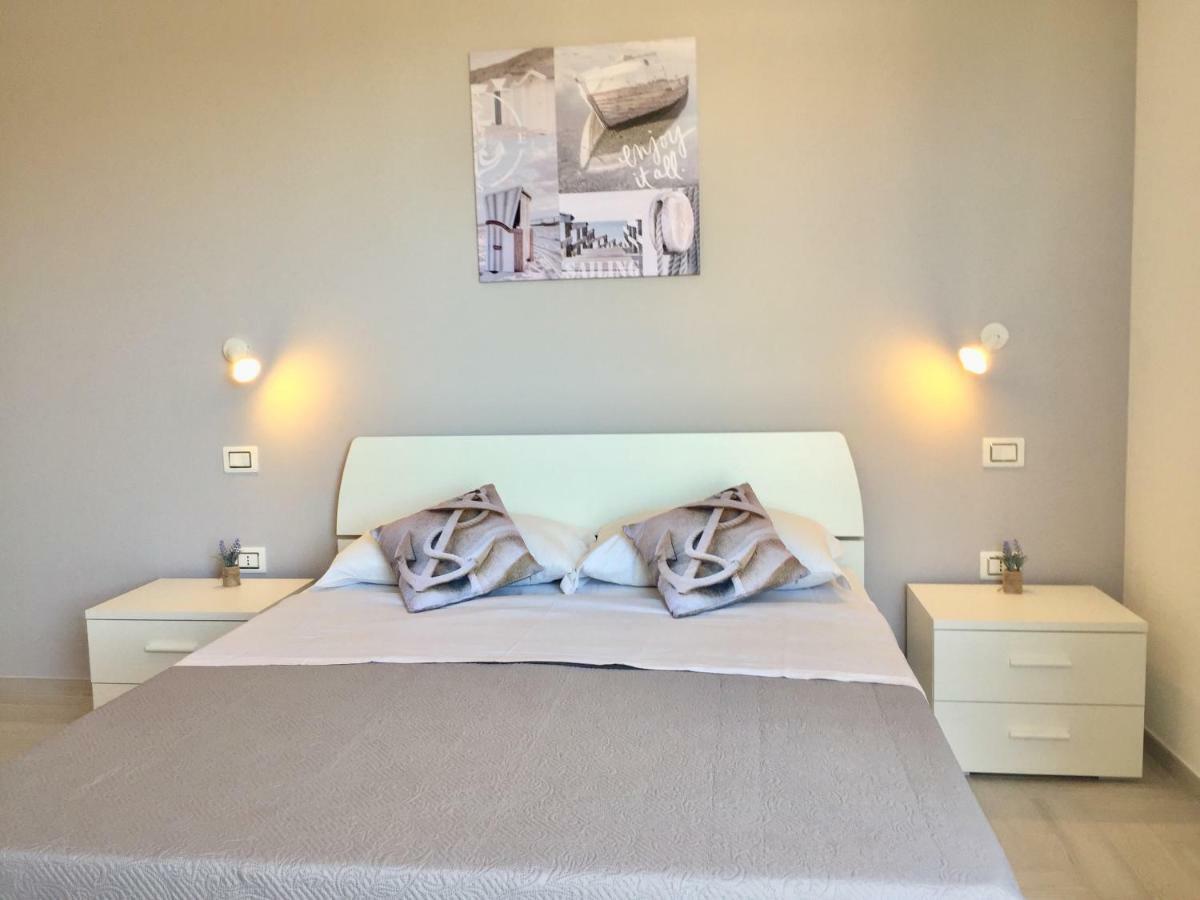 Le Domus Modern Apartments Cagliari Su Forti المظهر الخارجي الصورة