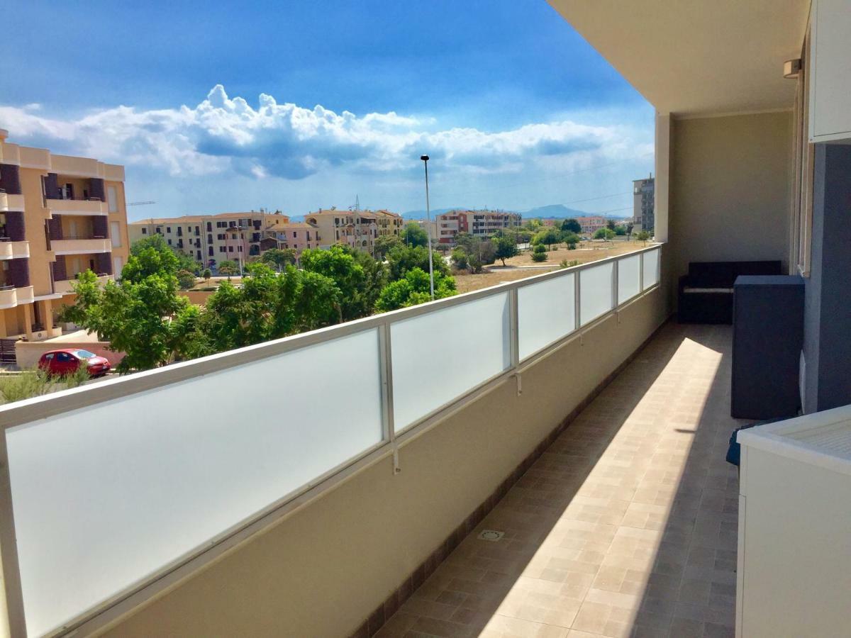 Le Domus Modern Apartments Cagliari Su Forti المظهر الخارجي الصورة